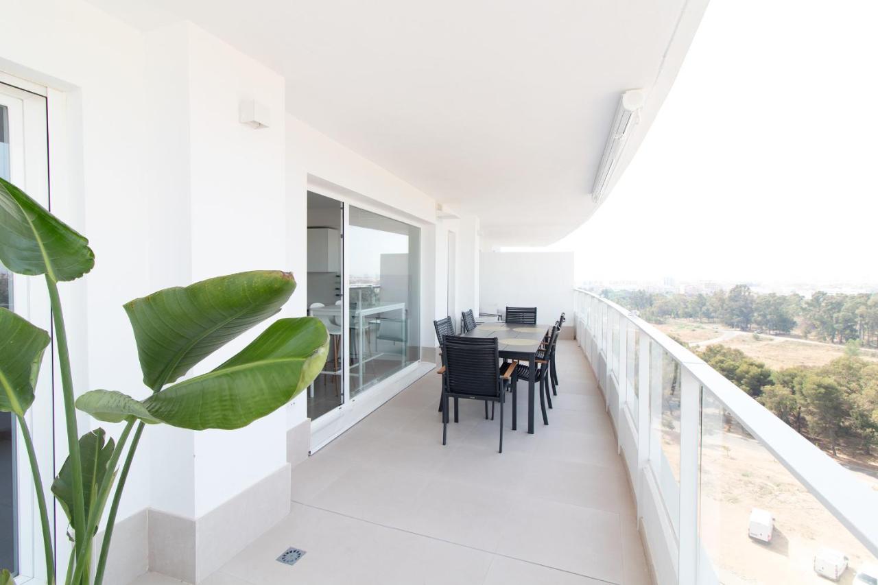 Global Properties, Apartamento De 2 Habitaciones Con Gran Terraza En Gran Canet Канет-де-Беренгер Экстерьер фото