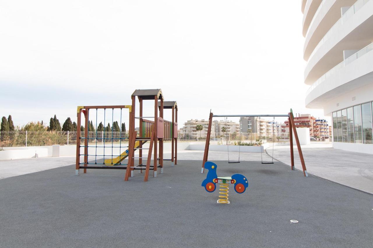 Global Properties, Apartamento De 2 Habitaciones Con Gran Terraza En Gran Canet Канет-де-Беренгер Экстерьер фото
