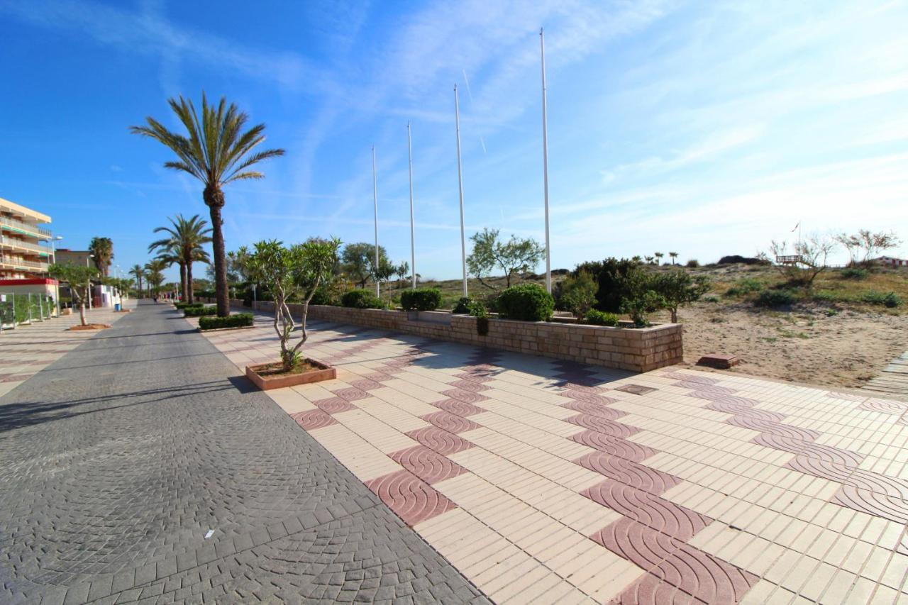 Global Properties, Apartamento De 2 Habitaciones Con Gran Terraza En Gran Canet Канет-де-Беренгер Экстерьер фото