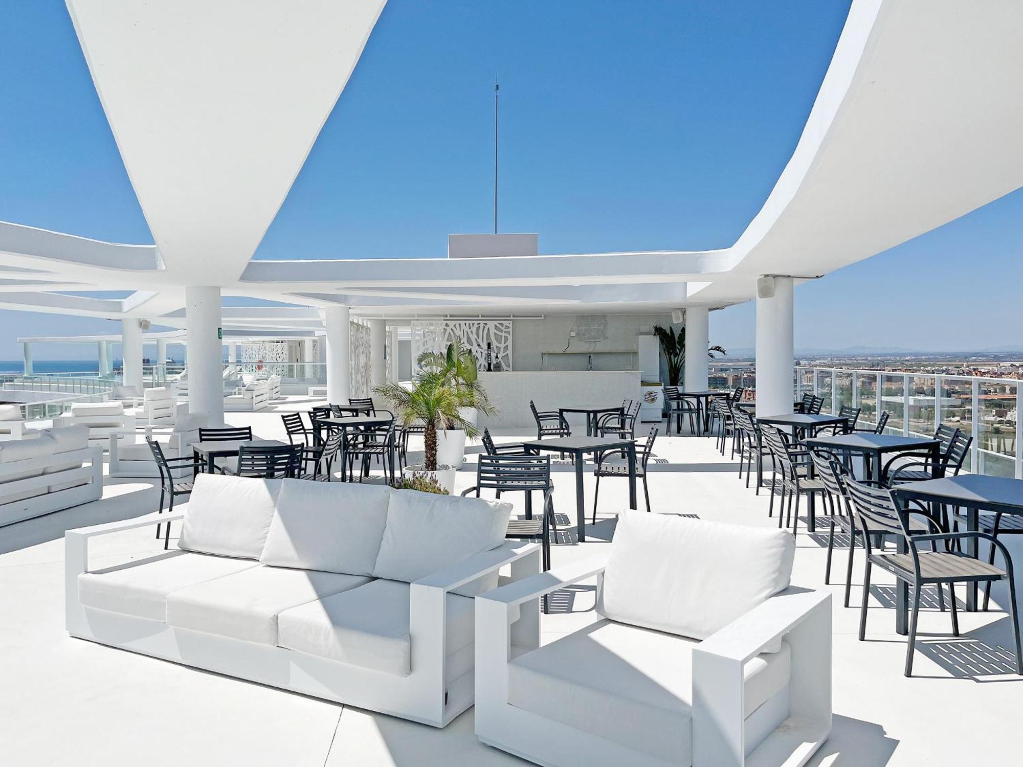 Global Properties, Apartamento De 2 Habitaciones Con Gran Terraza En Gran Canet Канет-де-Беренгер Экстерьер фото