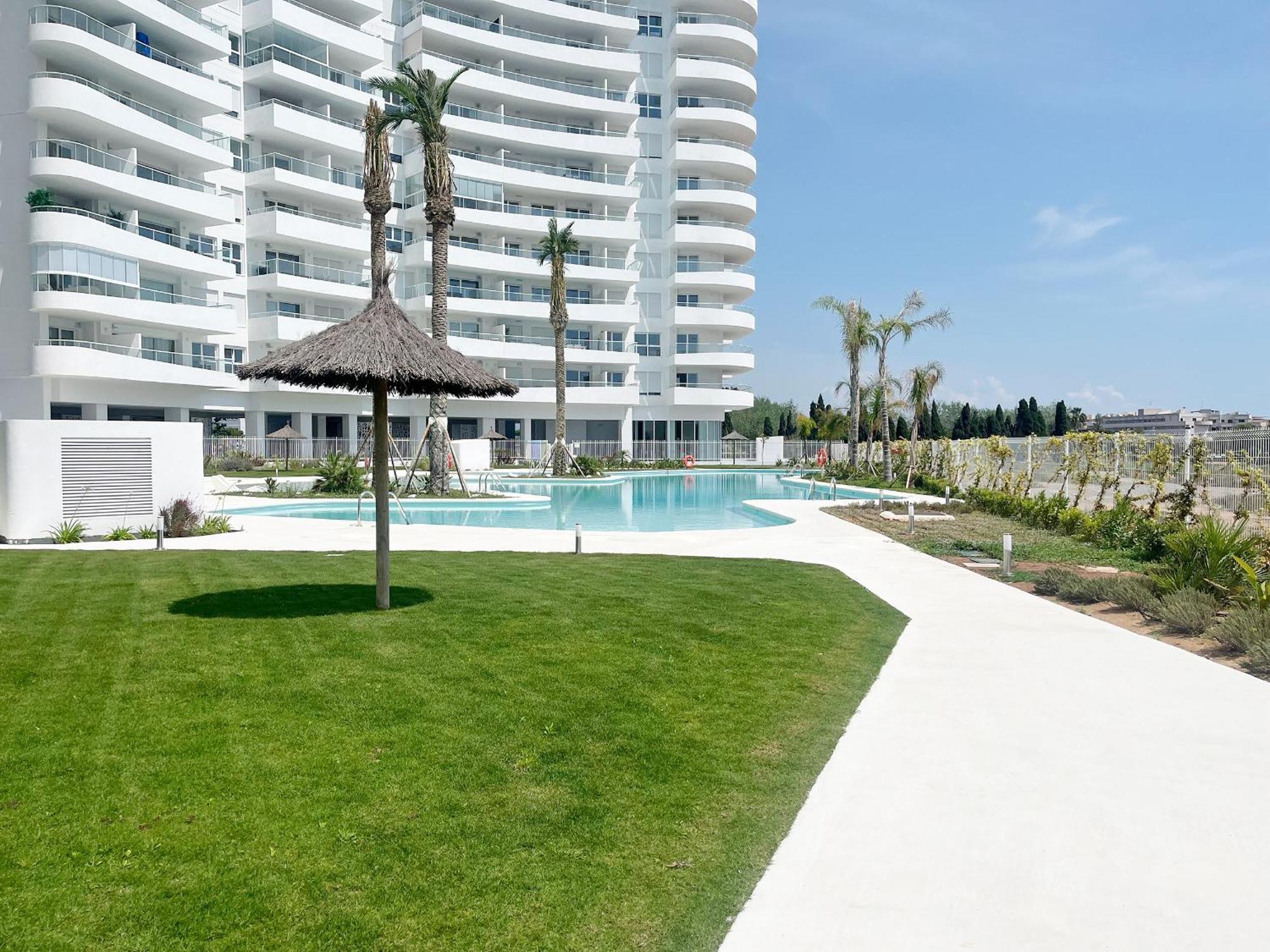 Global Properties, Apartamento De 2 Habitaciones Con Gran Terraza En Gran Canet Канет-де-Беренгер Экстерьер фото